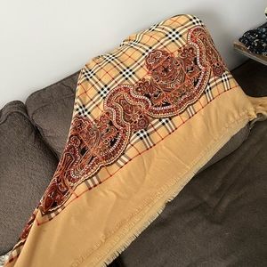 BURBERRY scarf shawl wrap
